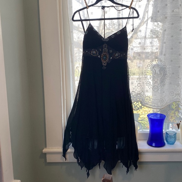 # 26  Su Wong beaded dress - Picture 11 of 13